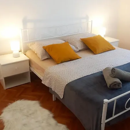 Vikendica Bona Vera Razanac