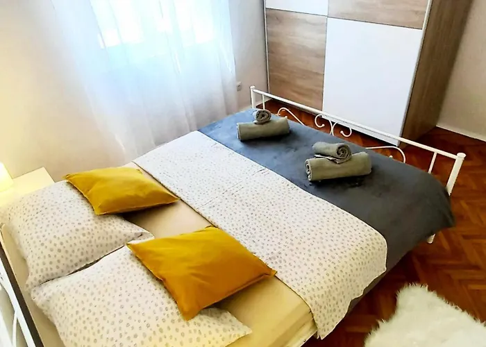 Bona Vera Vikendica Razanac