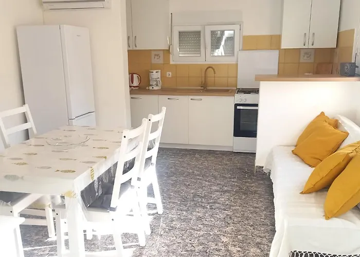 Bona Vera Tatil Evi Ražanac